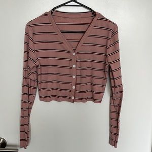 Long sleeve crop